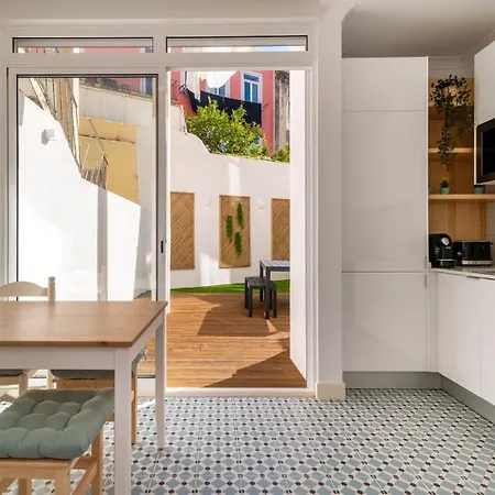 Guestready - Dazzling With Private Terrace In Alcântara Lisboa